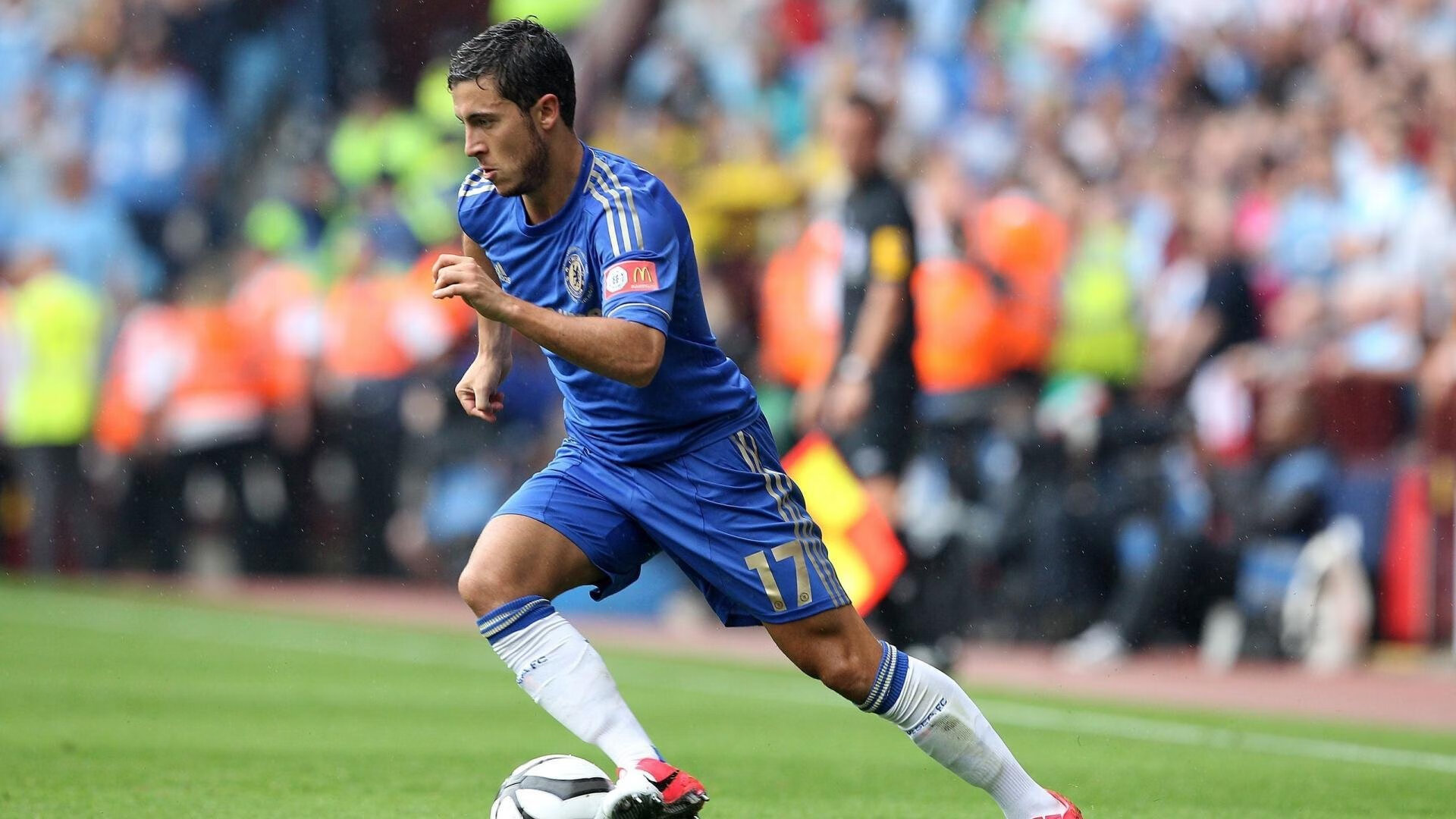 “30+运动回归挑战” 许多上班族重新踏上球场